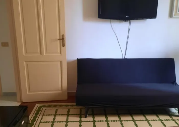 בית הארחה Francesco 3*